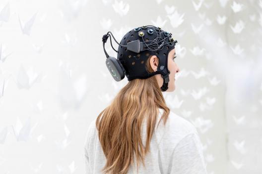 Brite appareil portable mesure l'oxygénation du cerveau  jusqu'à 27 canaux.